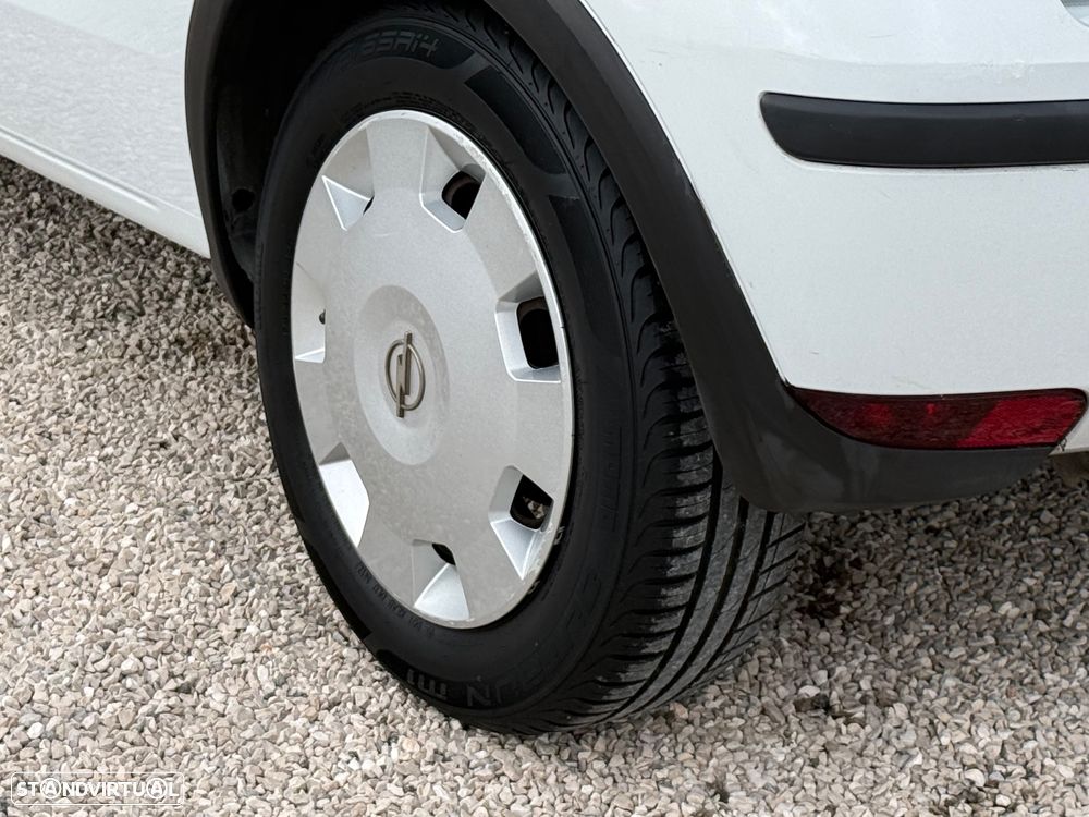 Opel Corsa 1.3 CDTi Enjoy - 14