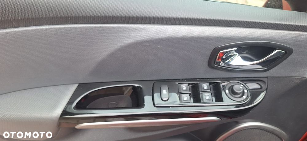 Renault Clio 1.2 TCe GT 120 EDC - 16