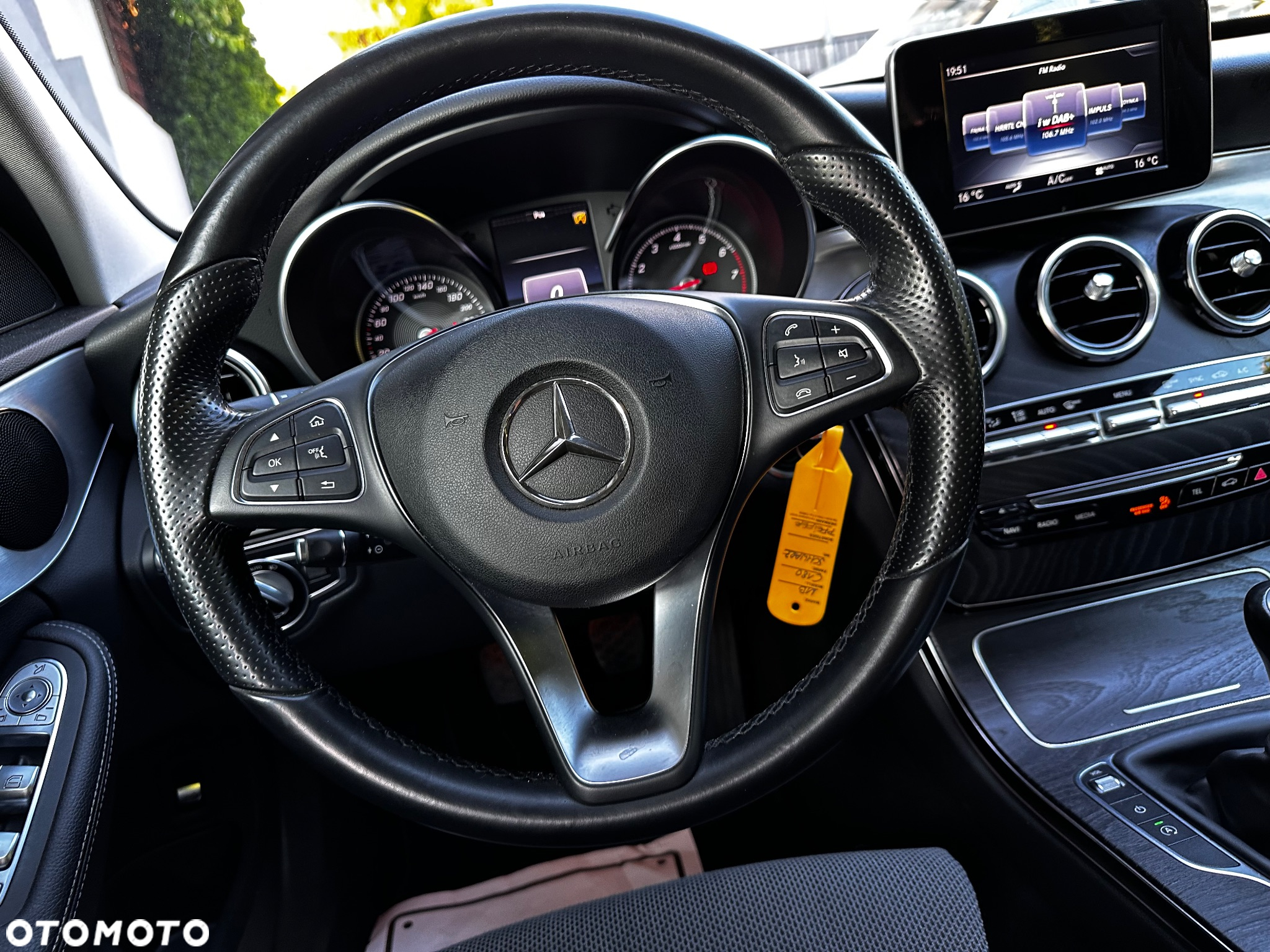 Mercedes-Benz Klasa C 180 T Avantgarde - 19