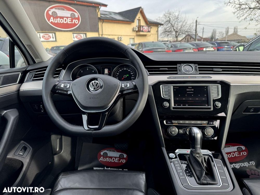 Volkswagen Passat Variant 2.0 TDI DSG 4Motion Highline - 9