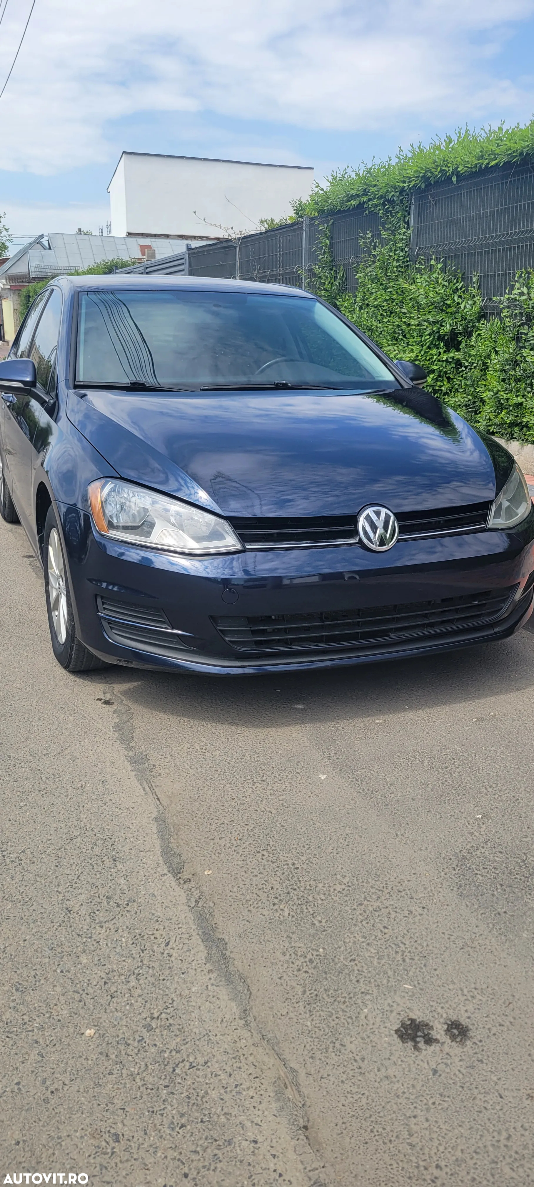 Volkswagen Golf - 4