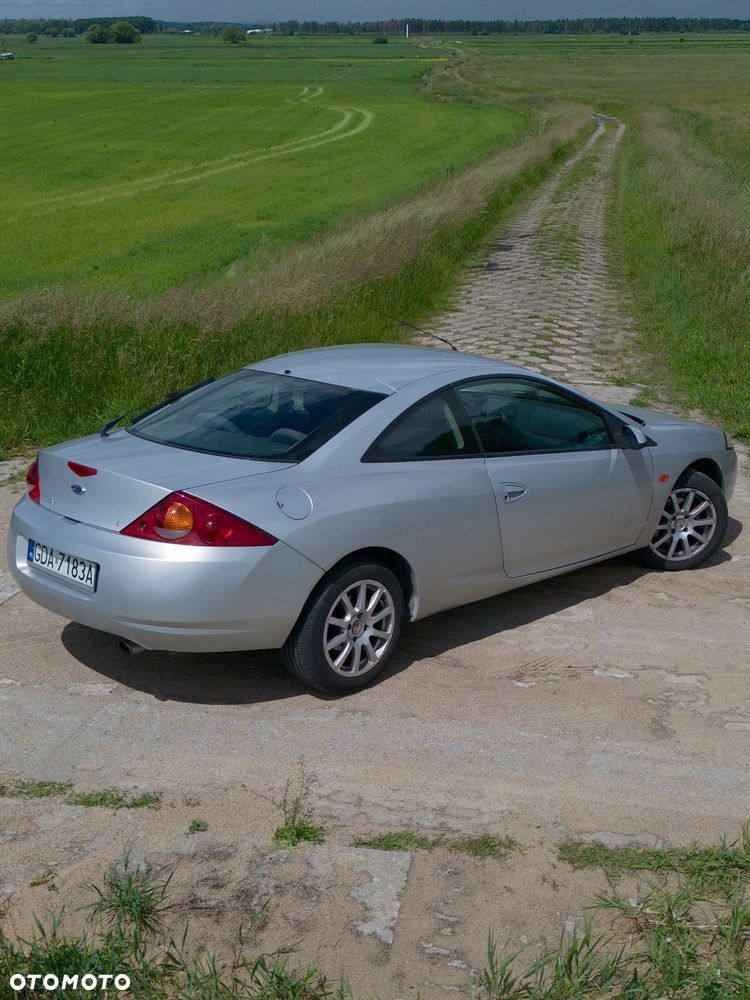 Ford Cougar - 2