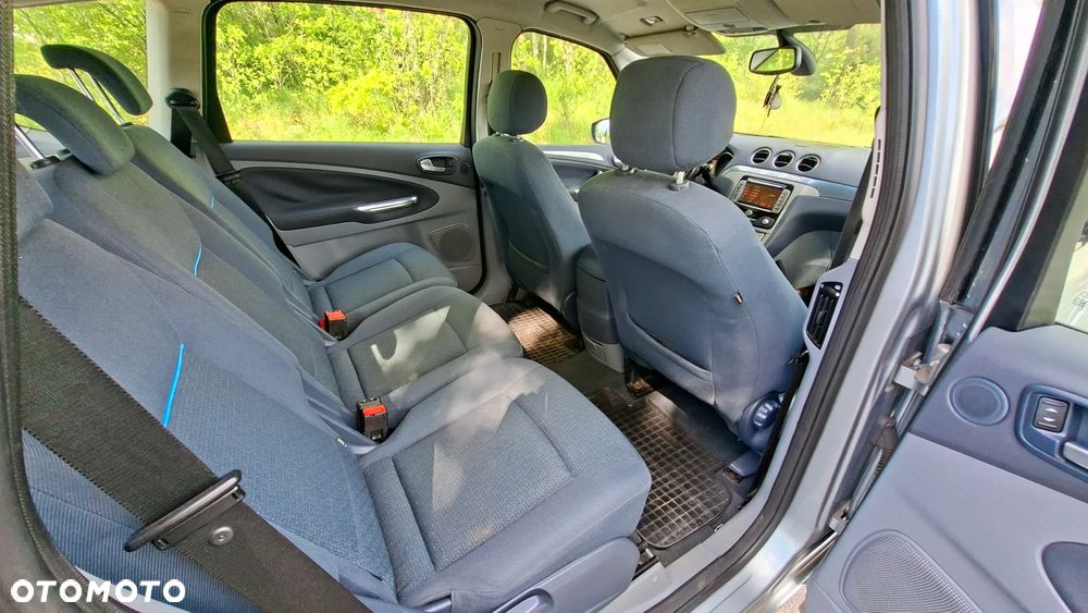 Ford S-Max - 15