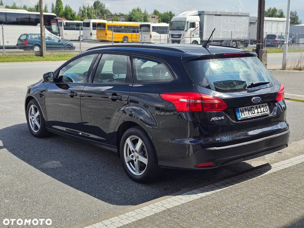 Ford Focus 1.0 EcoBoost Start-Stopp-System TITANIUM STYLE - 8