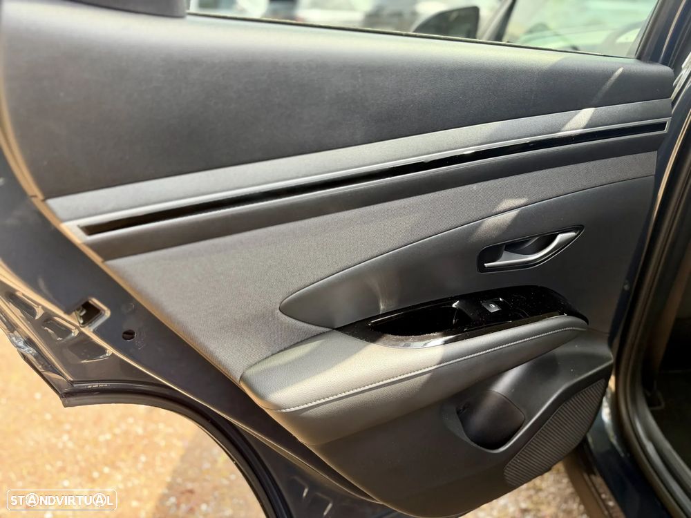 Hyundai Tucson 1.6 T-GDi 48V Premium - 30