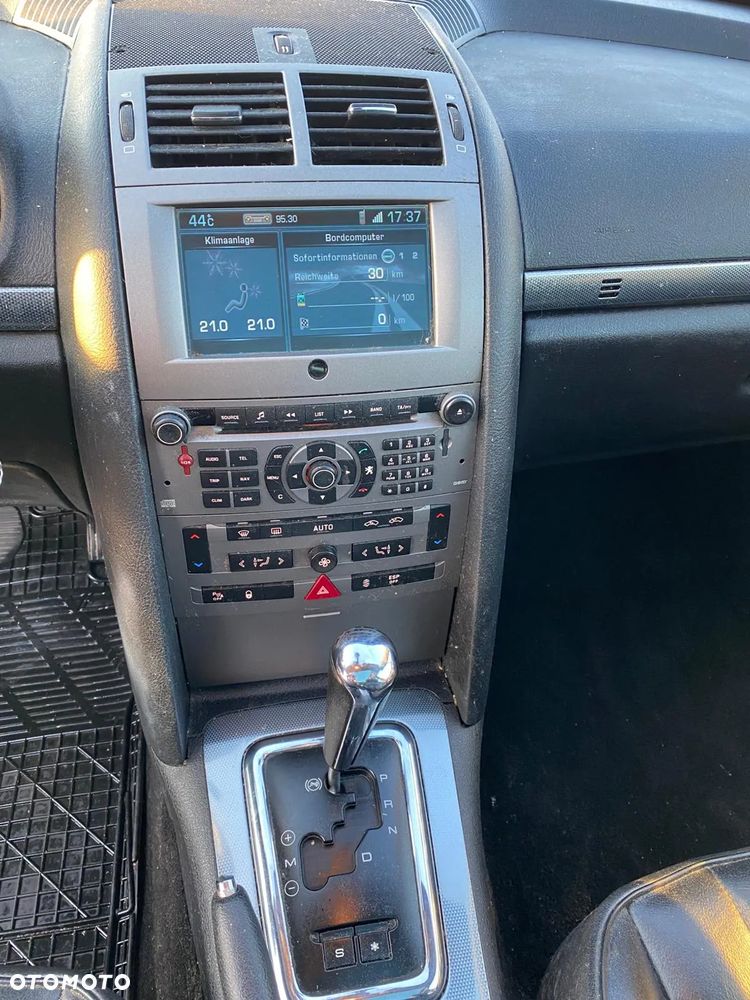 Peugeot 407 - 11