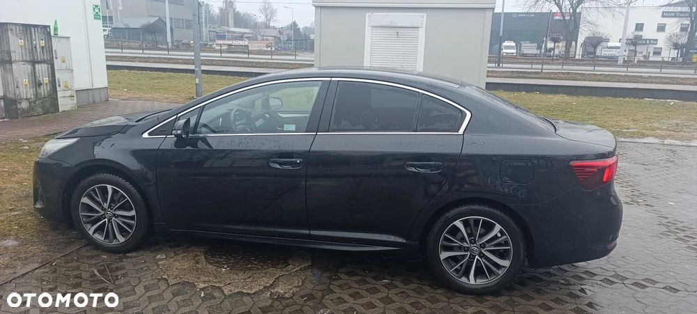 Toyota Avensis 1.8 Prestige - 3