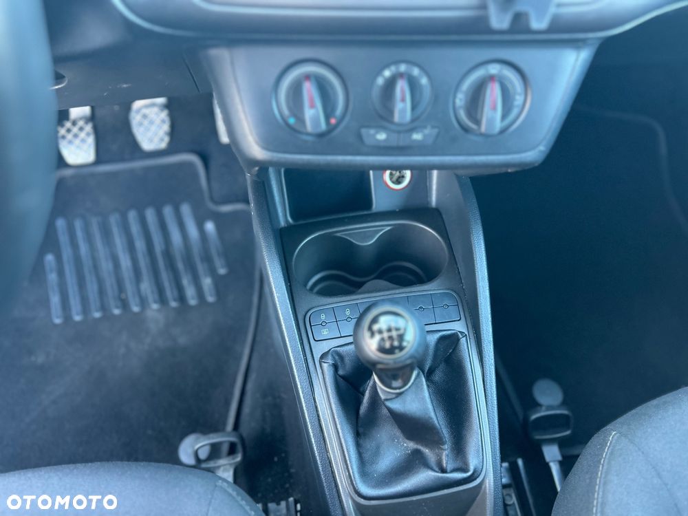 Seat Ibiza 1.4 16V Style - 13