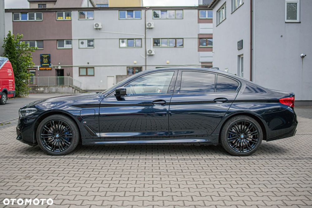 BMW Seria 5 530e xDrive M Sport sport - 4