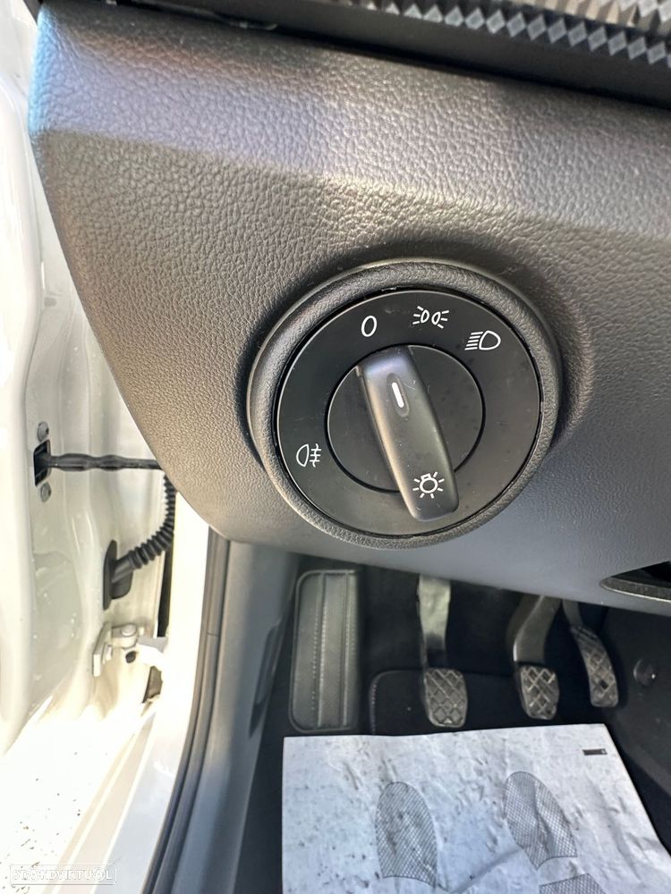 VW Up! 1.0 Move - 16