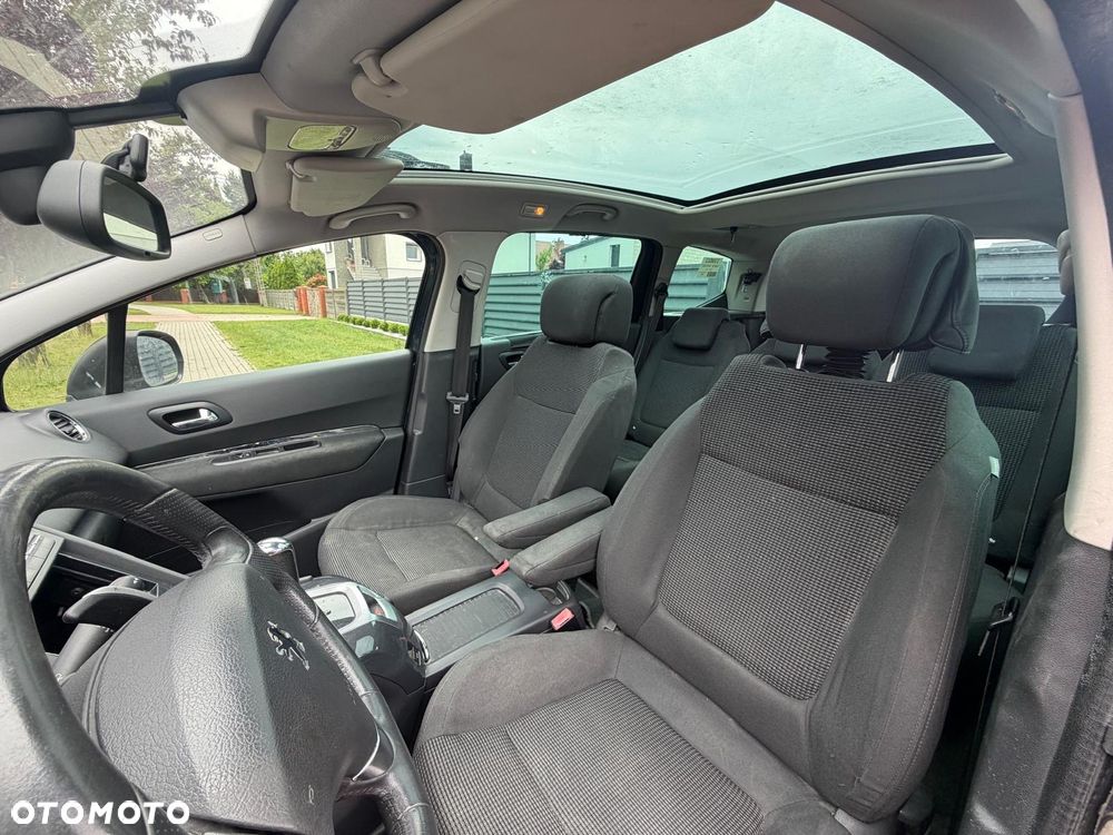Peugeot 5008 - 9
