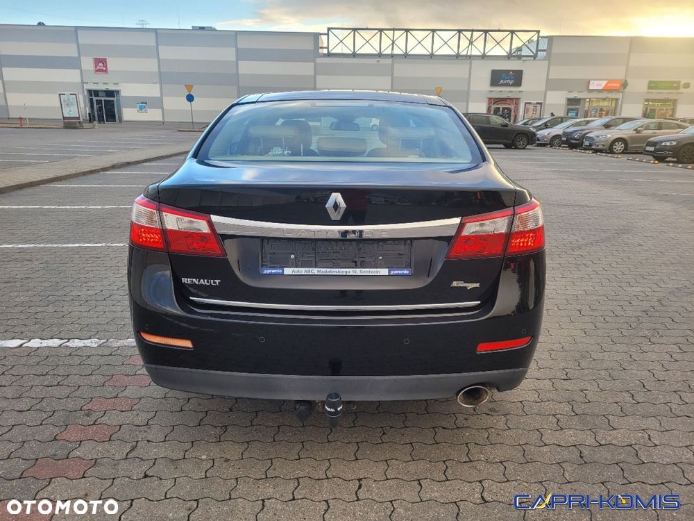 Renault Latitude - 24