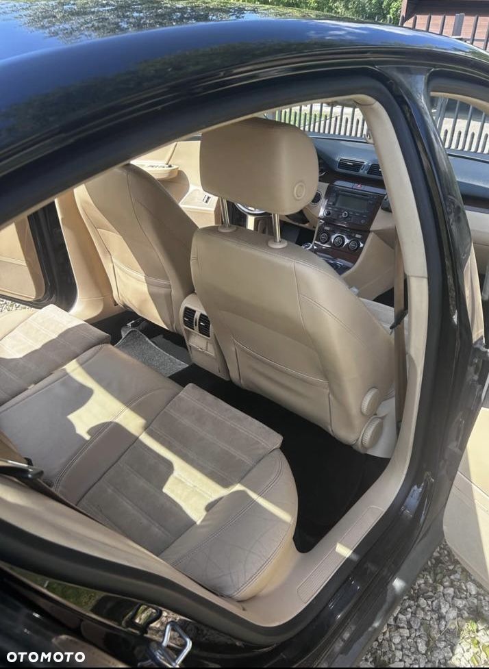 Volkswagen Passat 2.0 TDI Trendline - 7