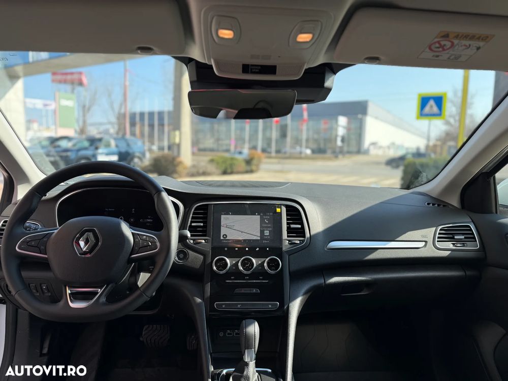 Renault Megane TCe 140 GPF EDC Techno - 11