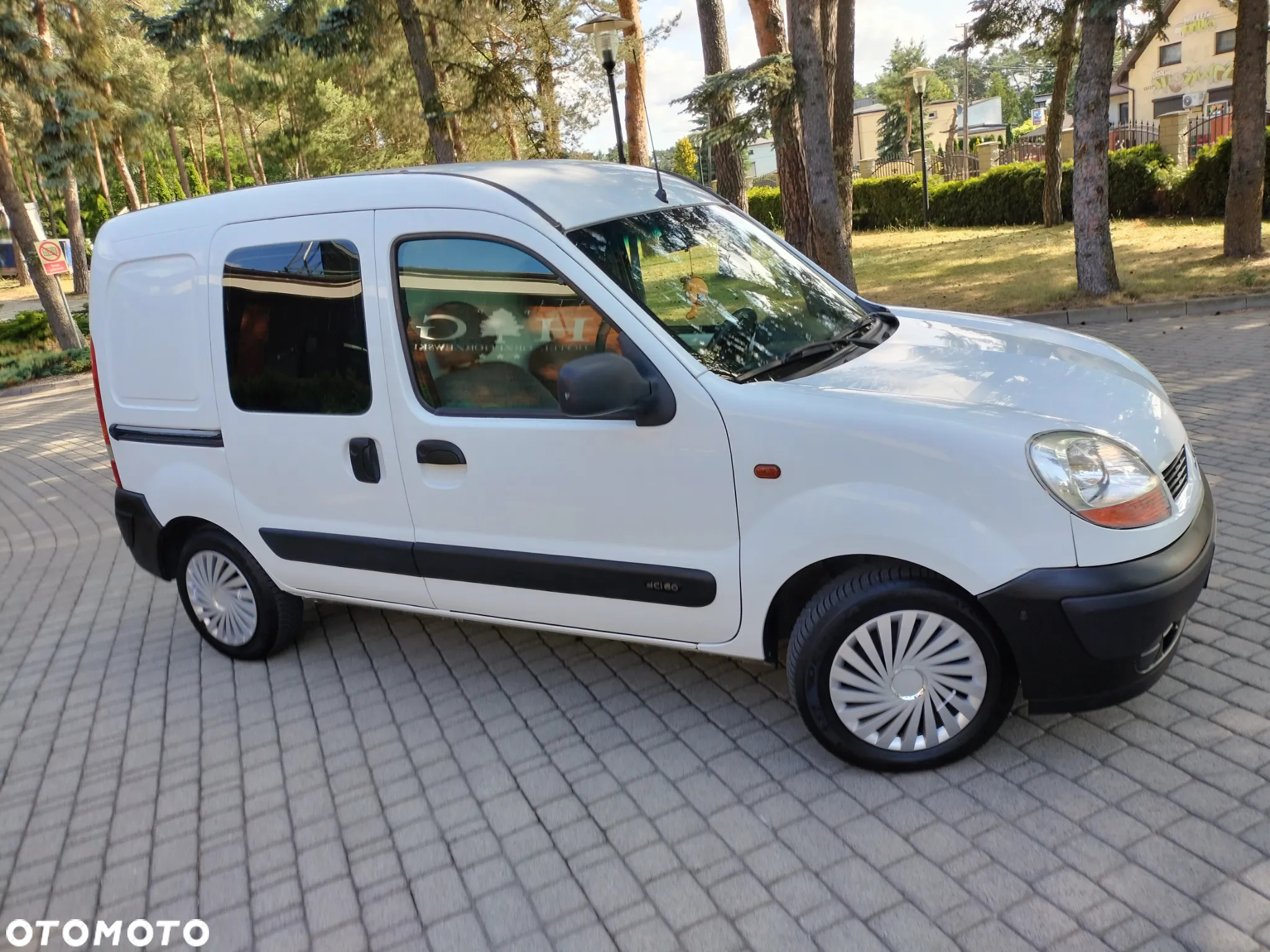 Renault Kangoo 1.5 dCi Authentique - 17