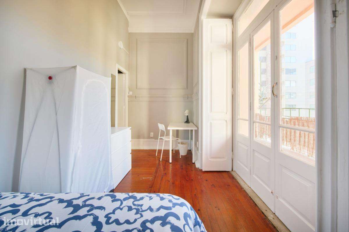 Quarto - localizado em Entrecampos Lisbon - Grande imagem: 5/57