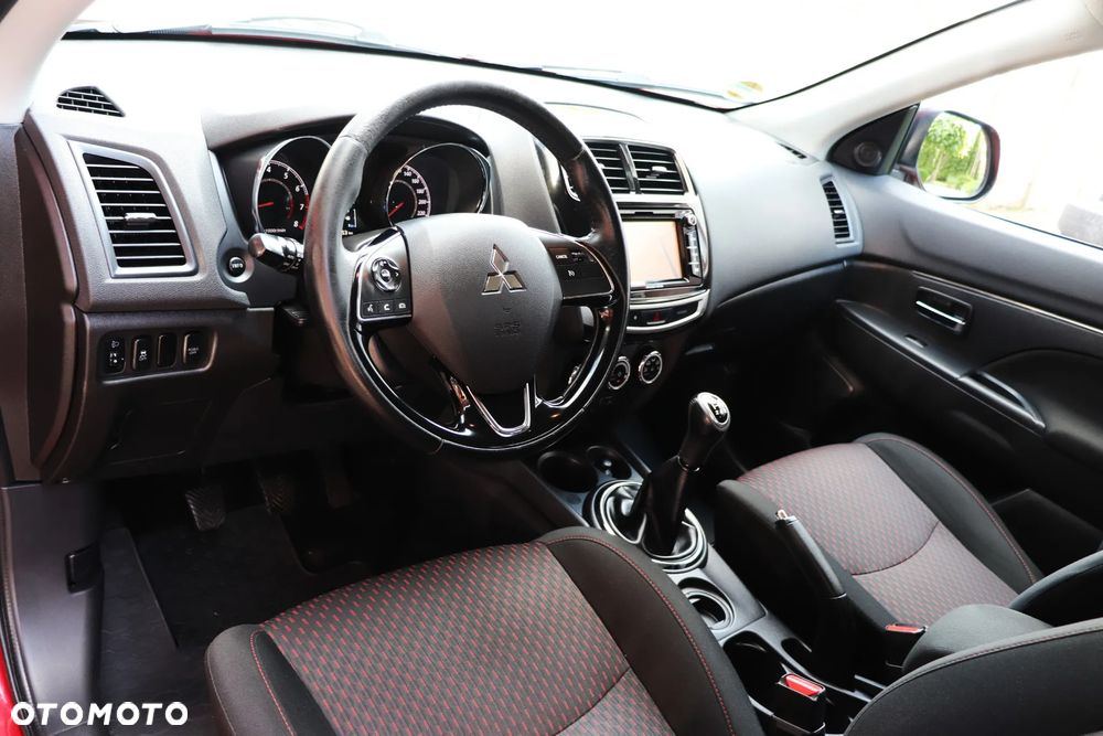 Mitsubishi ASX - 18