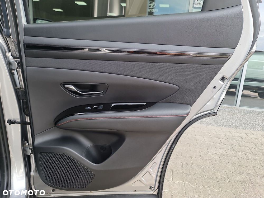 Hyundai Tucson - 32