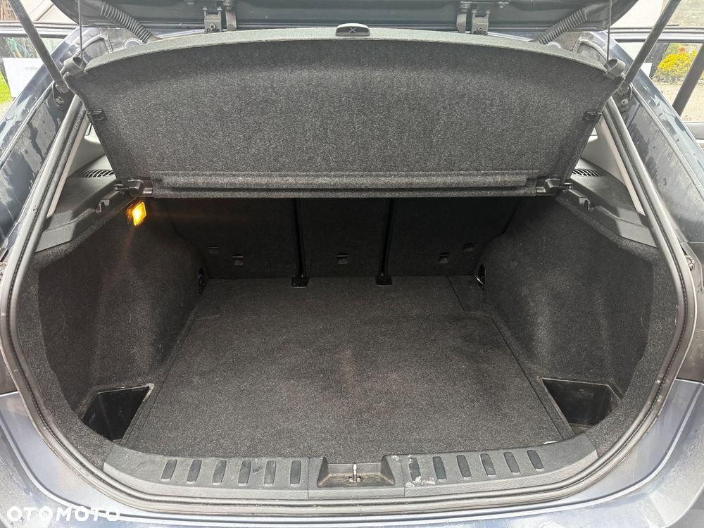 BMW X1 sDrive18d - 14