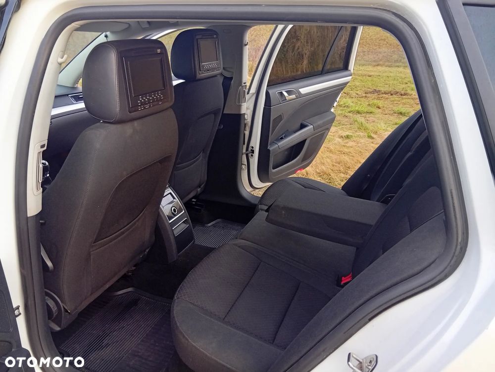 Skoda Superb 2.0 TDI Active - 12