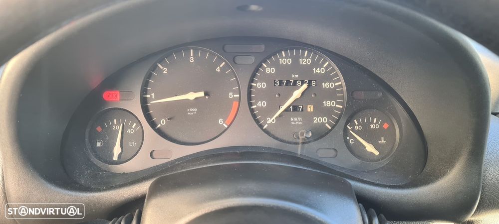 Opel Corsa 1.5 TD Sport - 2