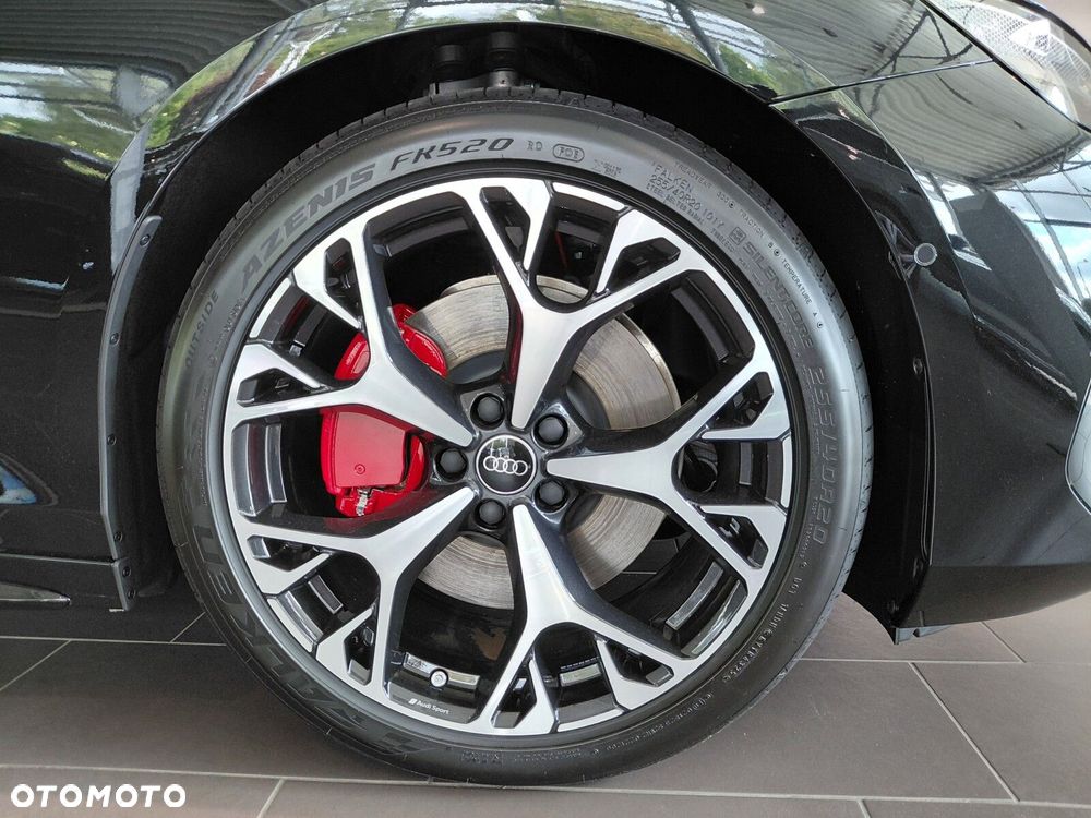 Audi A6 Avant - 11
