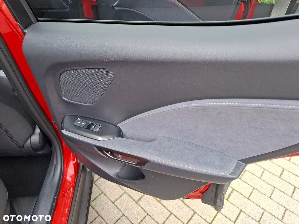 Lexus LBX 1.5 Hybrid Cool - 19