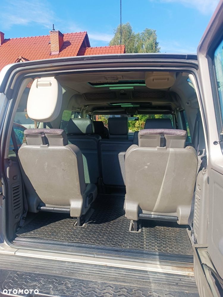 Land Rover Discovery - 8