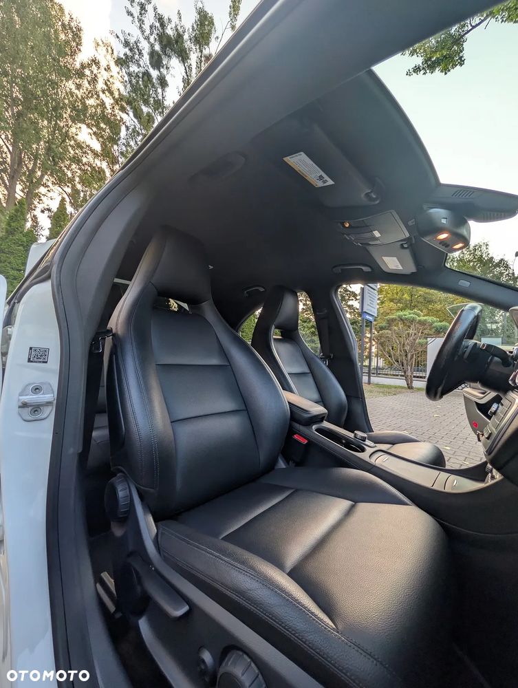 Mercedes-Benz CLA 250 7G-DCT Sport - 11