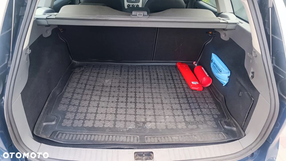 Ford Focus 1.8 TDCi Silver X - 18