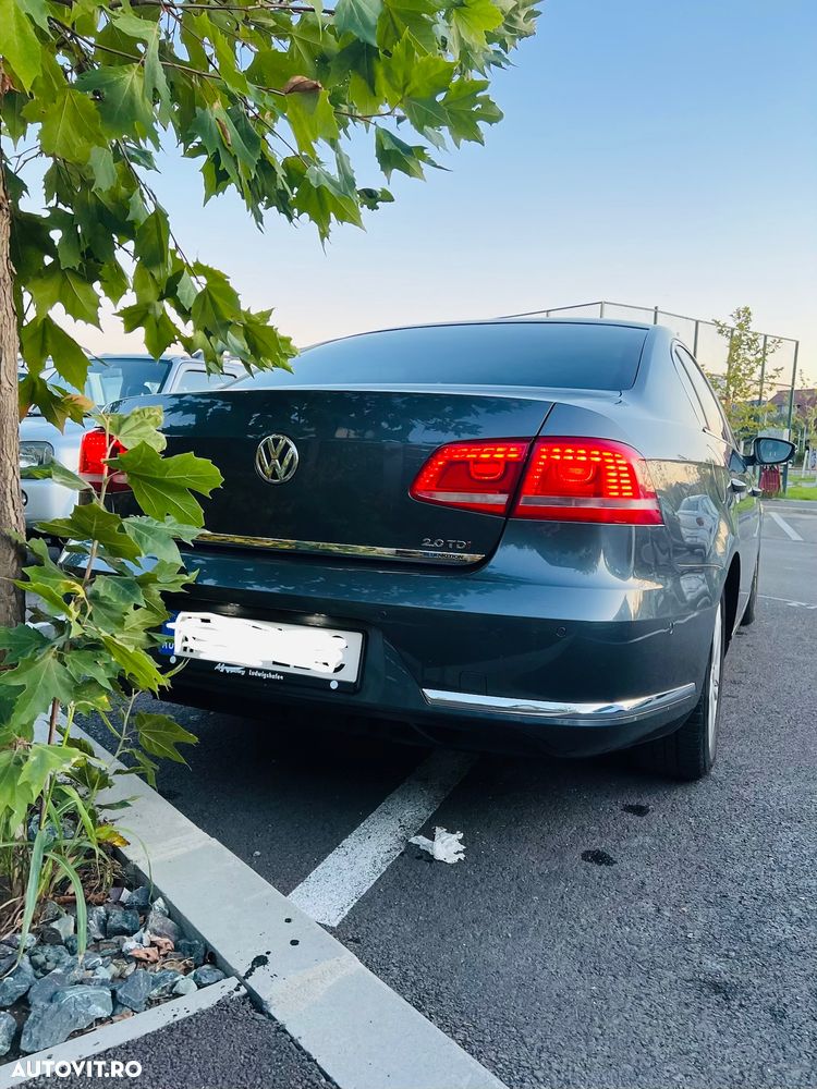 Volkswagen Passat - 5