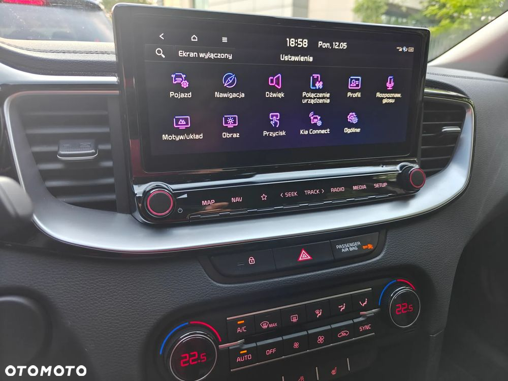 Kia Ceed 1.6 CRDi (48V Mild-Hybrid) Spirit - 10