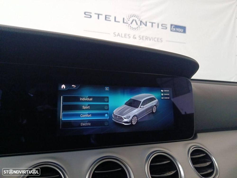 Mercedes-Benz E 300 - 22