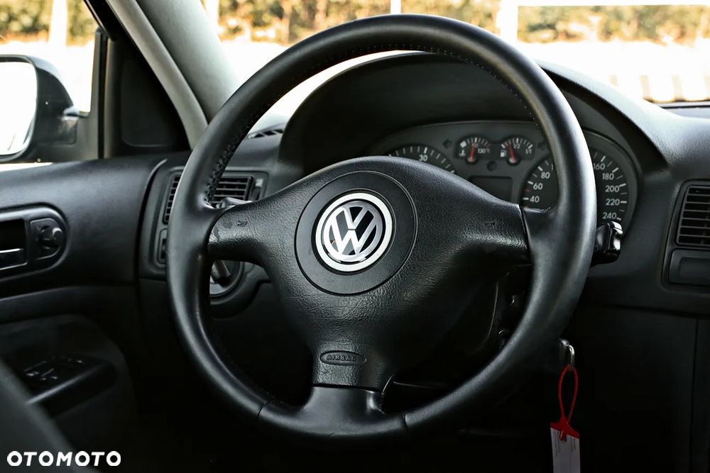 Volkswagen Golf 1.9 TDI Comfortline - 31