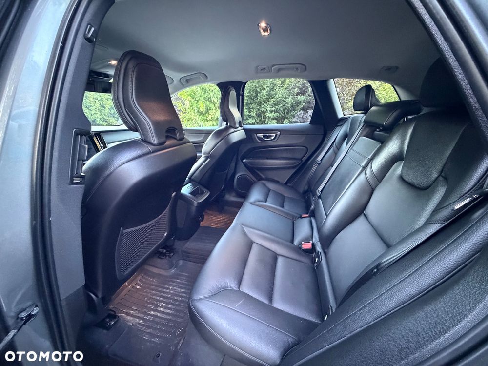 Volvo XC 60 B4 D AWD Geartronic Inscription - 14