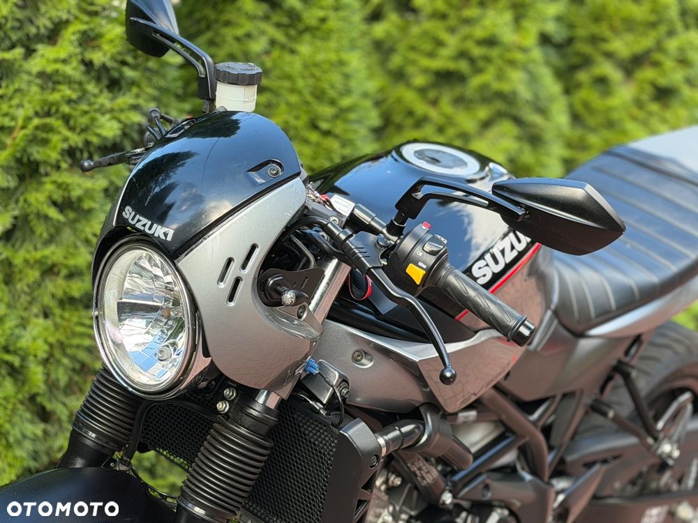 Suzuki SV - 18