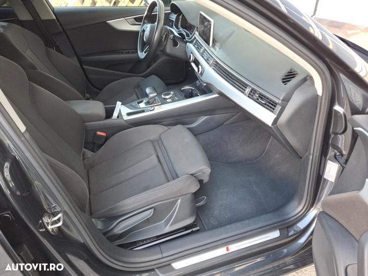 Audi A4 35 TFSI S tronic S line - 15