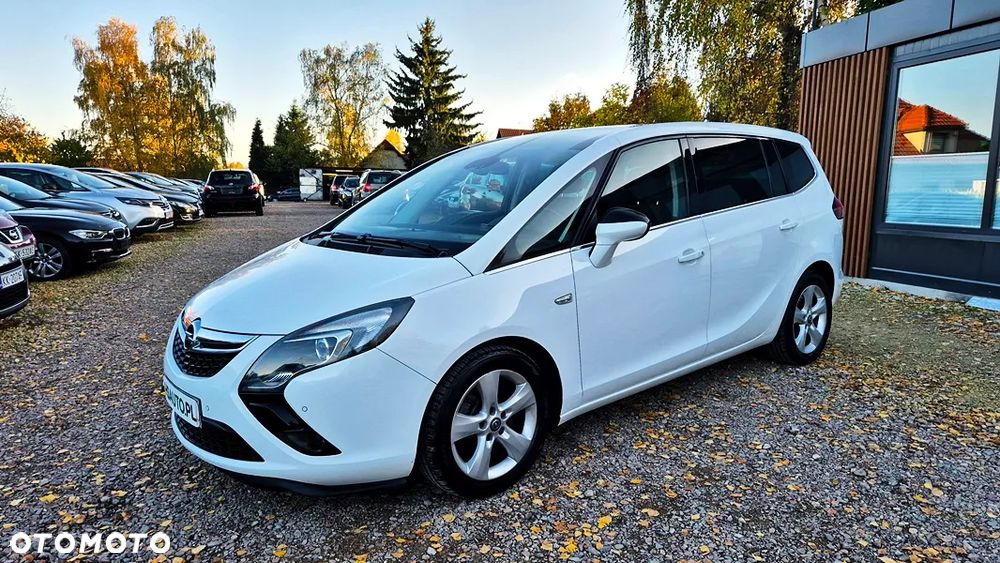 Opel Zafira 1.6 T SIDI Cosmo S&S - 23