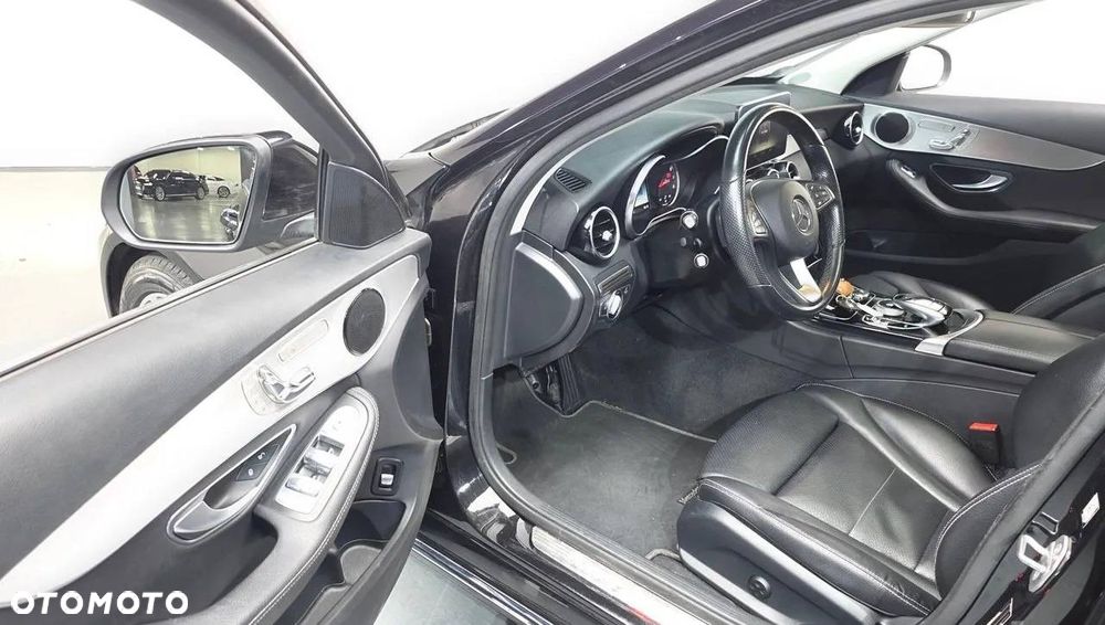Mercedes-Benz Klasa C 200 7G-TRONIC - 6