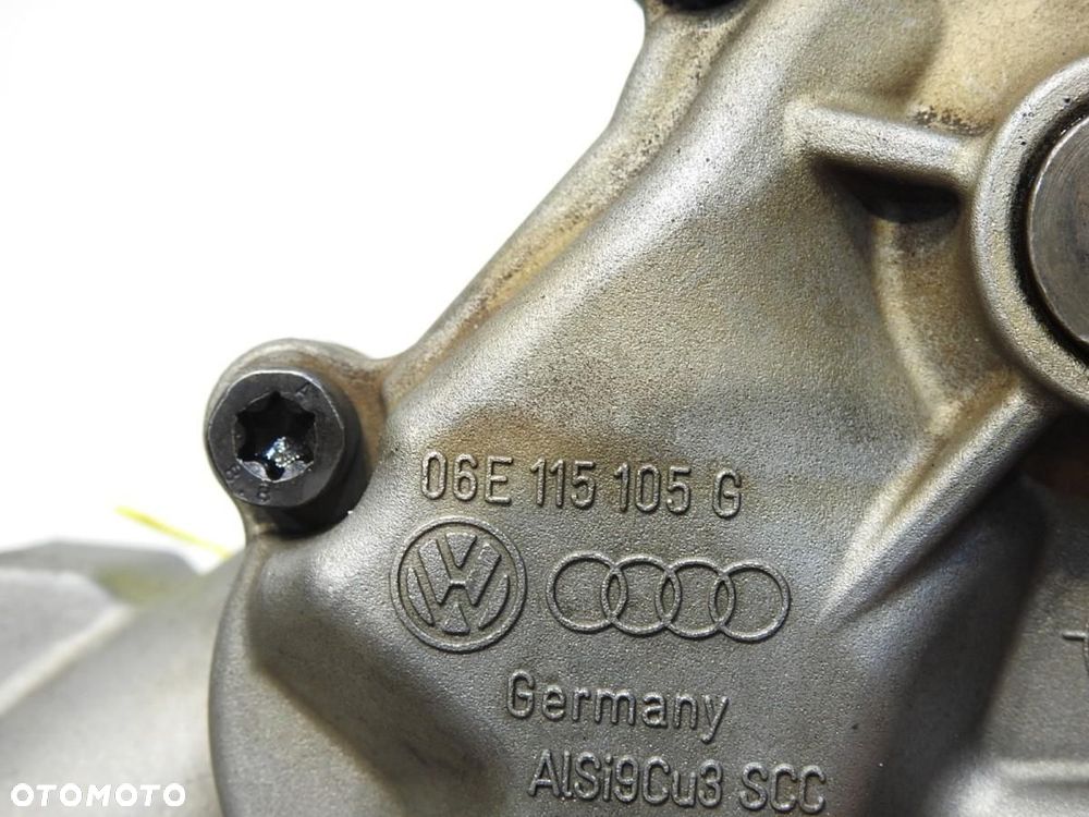 POMPA OLEJU OLEJOWA AUDI A6 C6 3.2 FSI 06E115105G - 5