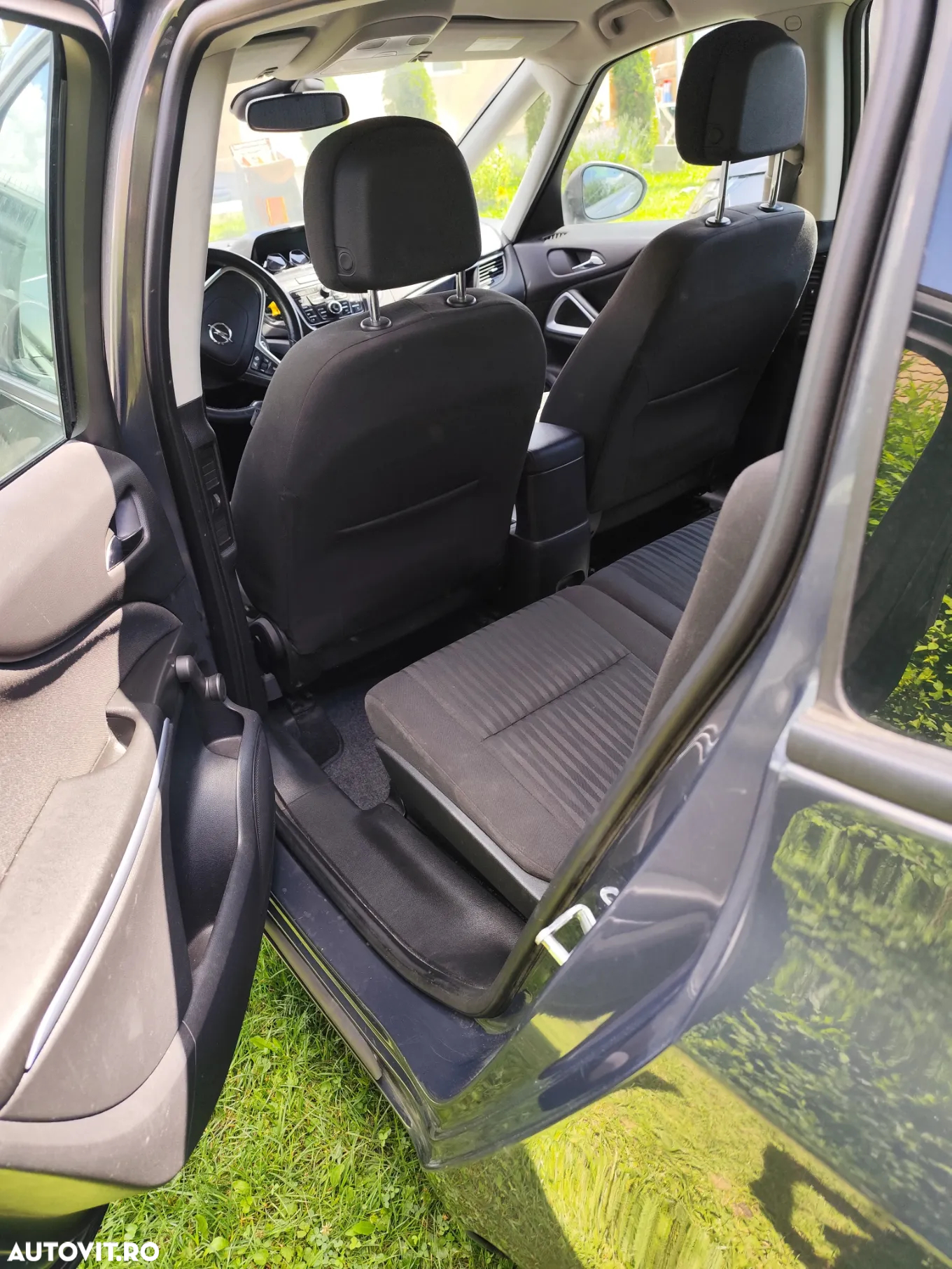 Opel Zafira Tourer 2.0 CDTI Edition - 6
