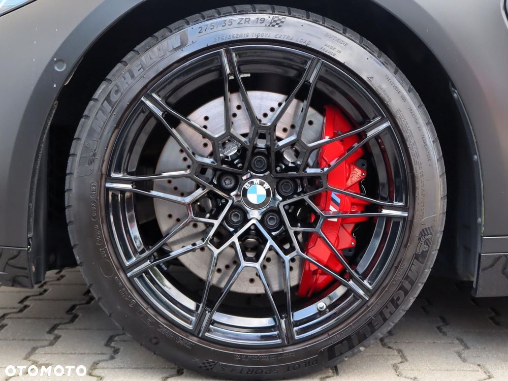 BMW M4 - 4