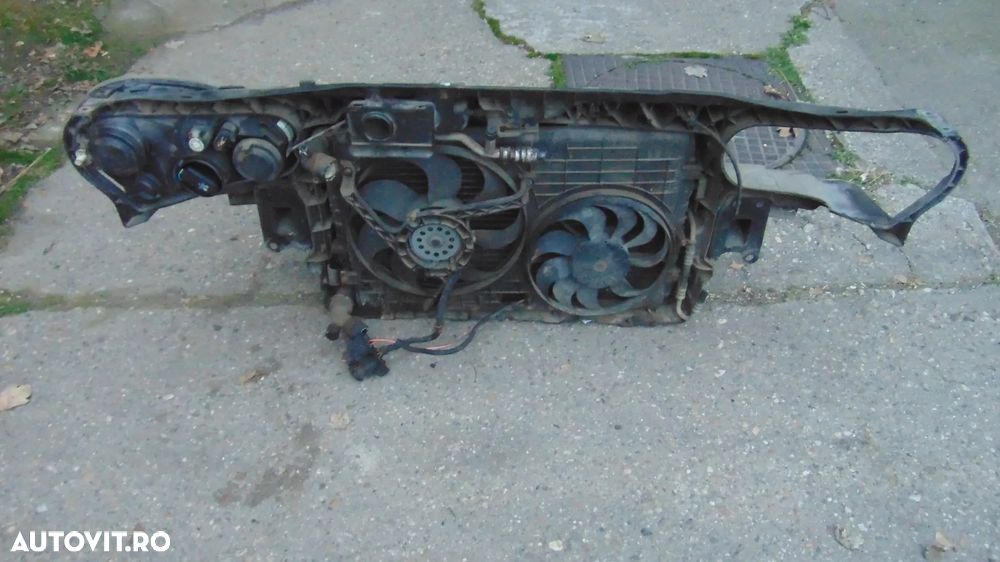 Trager,radiatoare,electroventilatoare,far stanga VW Polo 9N an 2005 - 5