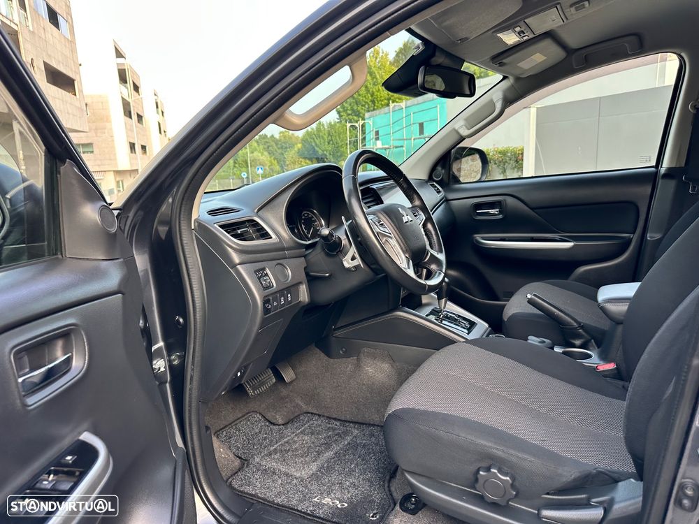 Mitsubishi L200 - 27