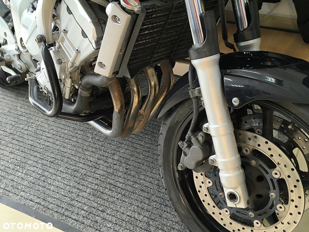 Yamaha FZ6 - 17