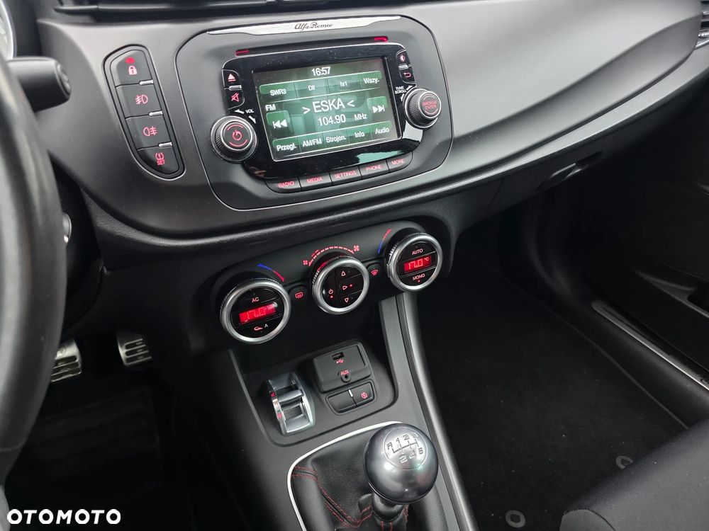 Alfa Romeo Giulietta 1.4 TB 16V Turismo - 7