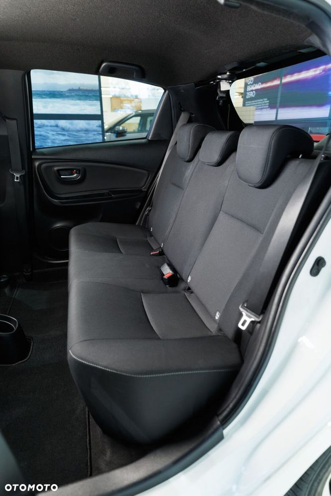 Toyota Yaris - 21