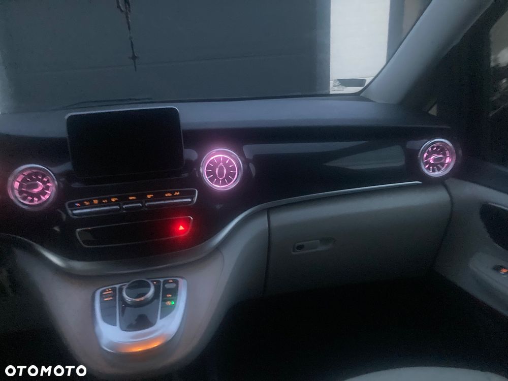 Mercedes-Benz Klasa V 250 (BlueTEC) d Avantgarde 7G-Tronic (ekstra d³) - 16