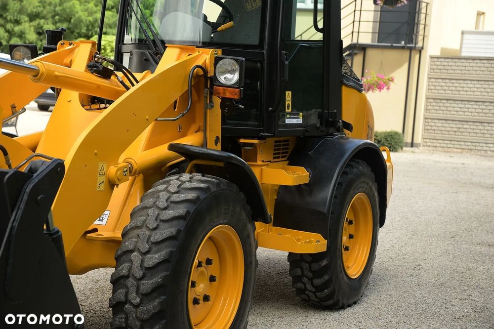 JCB Ładowarka JCB407 * GOTOWA DO PRACY! * SUPER STAN! - 13