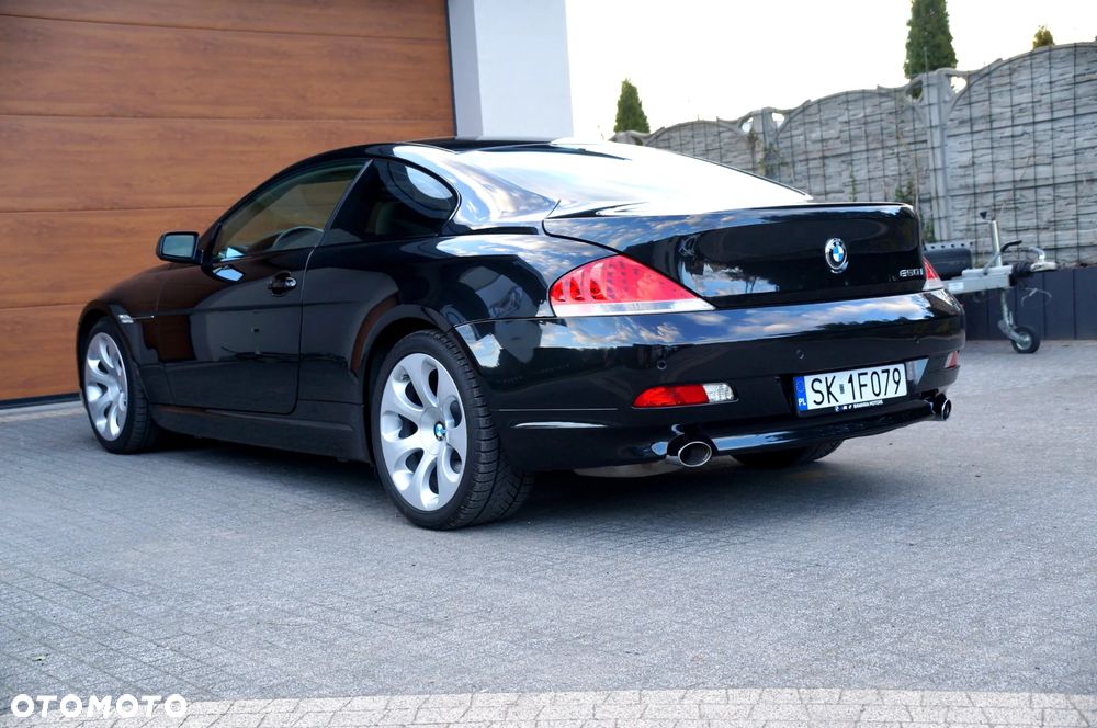 BMW Seria 6 650 i - 7